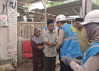 Dari Gelap ke Terang, Warga Bandealit Jember Sambut Harapan Baru