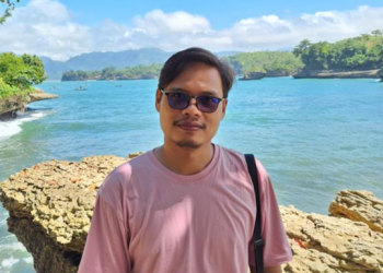 Demonstrasi: Cinta dan Pendidikan Bagi Penguasa