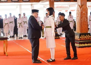 Mas Dhito Doakan Paskibraka Kabupaten Kediri Sukses Kibarkan Merah Putih