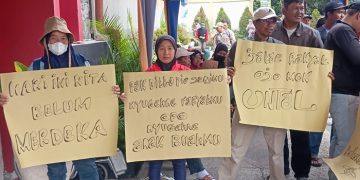Lahan Garapan Dialihfungsikan, Petani Kediri Demo Kantor BPN