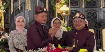 Bupati Blitar dan wabup Blitar dalam perayaan hari jadi Kabupaten Blitar ke-701