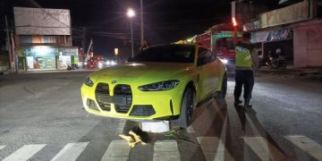 Diduga mobil wabup Blitar Beky Herdihansah tabrak pembatas jalan