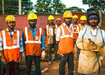 Enam Tuntutan Buruh Dalam Aksi di DPR/MPR Hari Ini