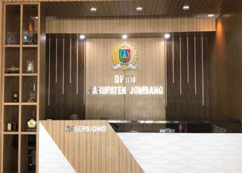 Masyarakat Jombang Desak Tunjangan Perumahan Anggota DPRD Dihapus