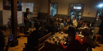 Aktivis dan Seniman Kediri Tuntut Pembebasan Sam Oemar