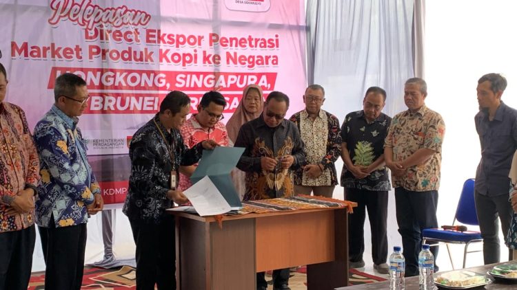 Dari Lereng Gumitir, Kopi Sidomulyo Menyapa Pasar Dunia