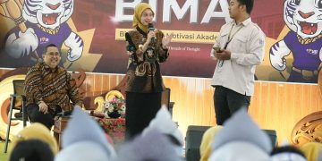 Jadi Keynote Speaker BIMA USI 2025, Mbak Wali Bagikan Motivasi Kepemimpinan Wanita di Era Modern. Foto : Dok. Pemkot Kediri