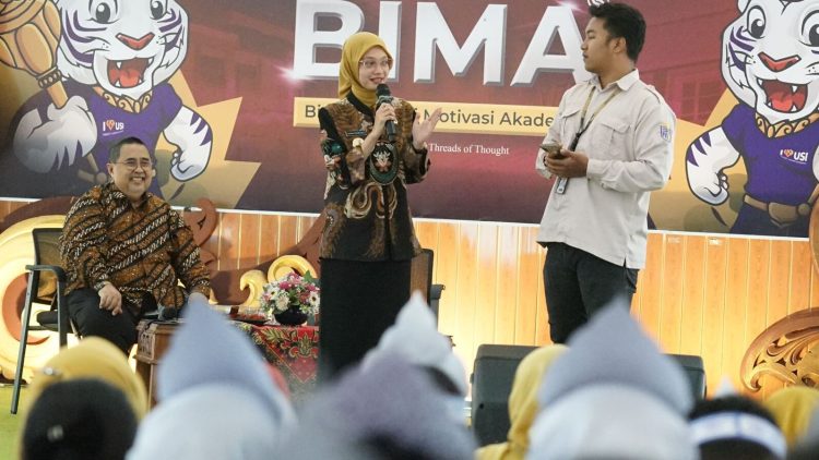 Jadi Keynote Speaker BIMA USI 2025, Mbak Wali Bagikan Motivasi Kepemimpinan Wanita di Era Modern. Foto : Dok. Pemkot Kediri