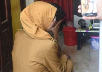 Mbak Wali Beri Motivasi Anak Putus Sekolah di Ngampel, Ajak Kembali Sekolah Raih Cita-cita