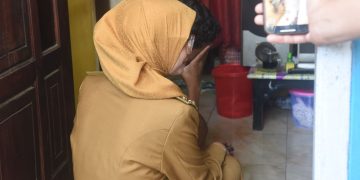 Mbak Wali Beri Motivasi Anak Putus Sekolah di Ngampel, Ajak Kembali Sekolah Raih Cita-cita