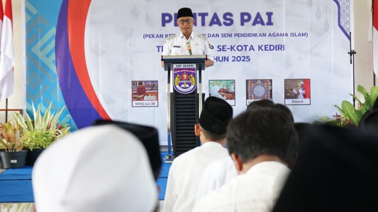 Buka PENTAS PAI Tingkat SMP se-Kota Kediri, Gus Qowim : Sportif Berkompetisi, Raih Prestasi!