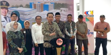 Bupati Jember, Muhammad Fawait bersama forkopimda saat program pro gus'e di RSD Balung