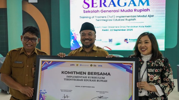 Kolaborasi Dindik dengan KPwBI Kediri Dorong Literasi Rupiah Siswa melalui ToT Modul Ajar Edukasi dan Lomba SERAGAM