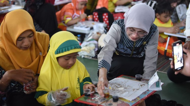 Gebyar Membatik PAUD, Mbak Wali Tanamkan Cinta Budaya Sejak Dini Pada Anak TK