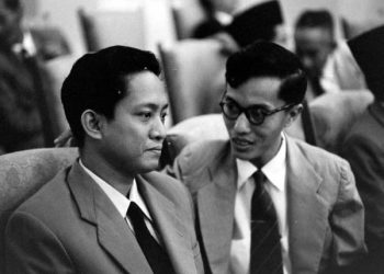 DN Aidit dalam pelariannya menulis surat di Blitar