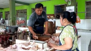 Harga daging ayam di Trenggalek melonjak