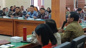 Relawan guru Trenggalek datangi kantor DPRD