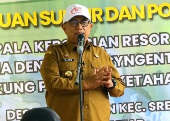 Bupati Blitar Rijanto garap perkebunan