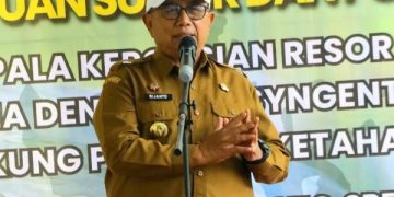 Bupati Blitar Rijanto garap perkebunan