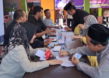 Honorarium Dari Pemkab Cair, Guru Ngaji Balung Kidul Bersyukur