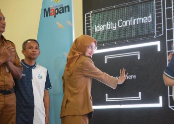 Wujudkan Layanan Cepat dan Modern, Mbak Wali Launching Aplikasi “Flow Tirta Dhaha Mobile”
