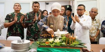 Resmikan Kantor Baru KADIN, Mbak Wali: Jadi Rumah Kolaborasi Dunia Usaha dan Pemerintah. Foto : Dok. Pemkot Kediri