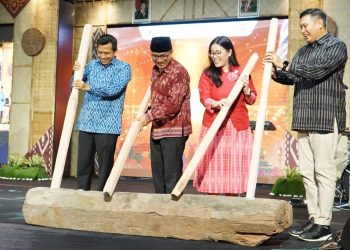 Finfest 2025 Resmi Dibuka, Gus Qowim: Wujud Sinergi untuk Literasi dan Inklusi Keuangan di Kota Kediri. Foto : Dok. Pemkot Kediri