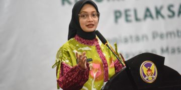 Mbak Wali Komitmen Perkuat Pembangunan Merata, Berbasis Kelurahan dan Masyarakat