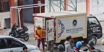 Heboh Mobil MBG ke Sekolah Turunkan Genteng