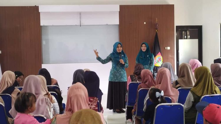 Ning Ghyta: Mengasuh Anak Bukan Sekadar Kewajiban, Tapi Ladang Pahala