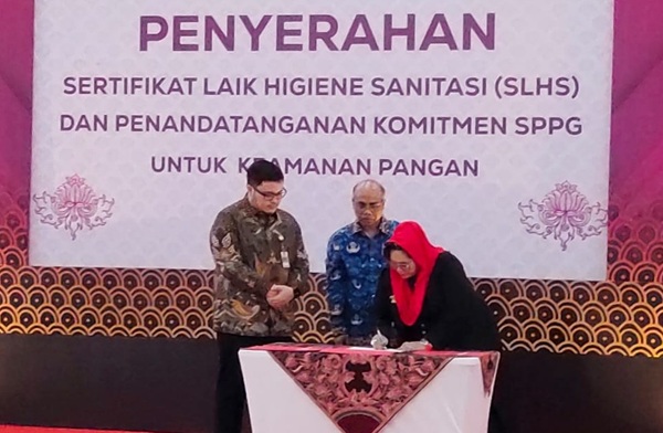Bupati Kediri Senang Tak Ada Keracunan MBG di Kediri