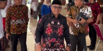 Pemkab Blitar mendukung batik khas daerah