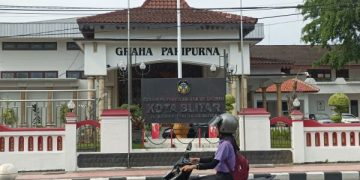 oknum dprd kota blitar dinonaktifkan