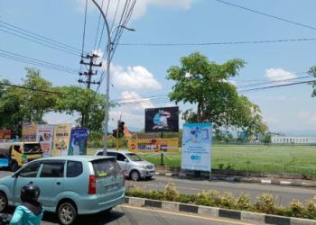 Proyek jalan baru di Trenggalek