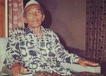 KH Mahrus Ali Lirboyo Kediri
