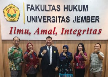 Tonny Andreas mantan Ketua KONI Blitar raih cumlaude