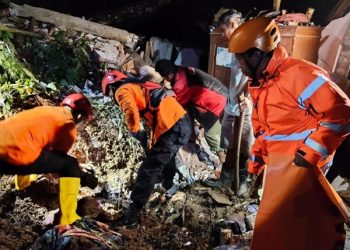 Longsor di Trenggalek Tewaskan 2 Warga, 2 Remaja Hilang