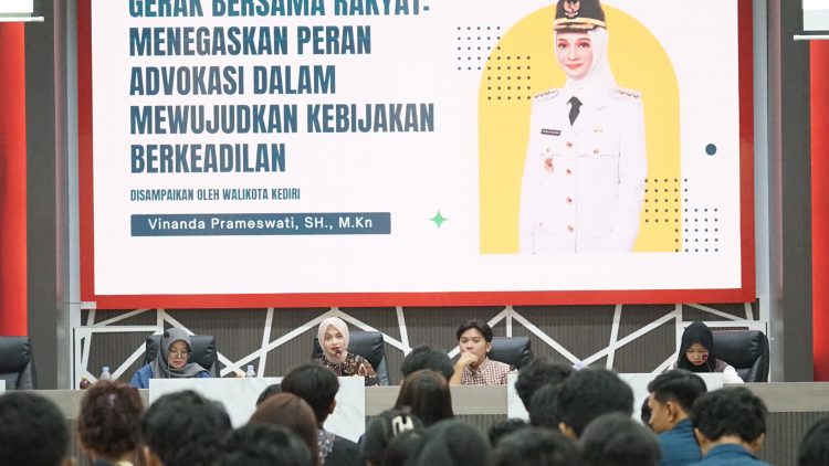 Mbak Wali Jadi Pembicara TALKVO 2025, Tekankan Pentingnya Advokasi dalam Kebijakan Berkeadilan