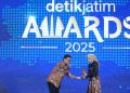 Komitmen Wujudkan D’CITO, Mbak Wali Terima Penghargaan Anugerah Program Ekonomi Terpuji