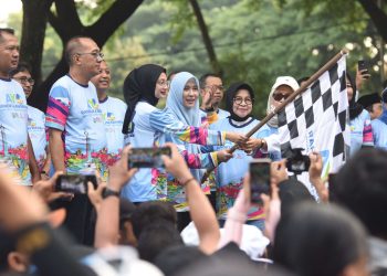 Mlaku Bareng DPRD Provinsi Jatim. Foto : Dok. Pemkot Kediri