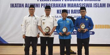 Gus Qowim Hadiri Pelantikan Pengurus IKA PMII Kediri