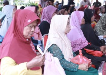 Jember Salurkan Ribuan Paket Sembako Gratis, Dukung Ketahanan Pangan dan Daya Beli Warga