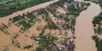 banjir bandang terjang asia tenggara