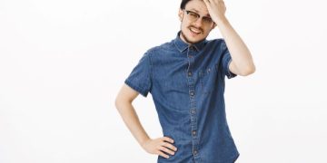 berdebat dengan orang bodoh