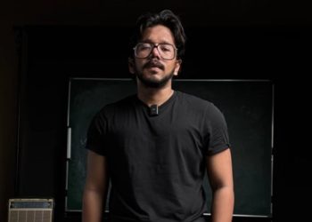 Ferry Irwandi Ingatkan Pemerintah Dampak Menolak Penetapan Status Bencana Nasional