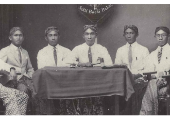 Sejarah Lahirnya Organisasi Kedaerahan di Indonesia yang Jauh dari Brengsek