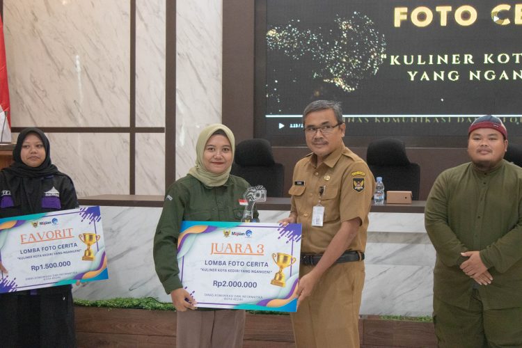 Mbak Wali Tegaskan Komitmen Jaga Keberlanjutan Lingkungan di Jambore Go Green Remaja Masjid