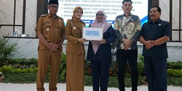 Mbak Wali Dorong Transformasi Kota Kediri lewat Pengesahan Tiga Raperda