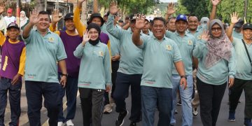 Jalan Sehat Bersama LKK, Mbak Wali Hadirkan Mobil Pelayanan Masyarakat untuk Perkuat Layanan Kelurahan