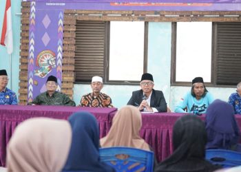 Gus Qowim Salurkan Bakti Sosial di Hari Ibu, Kuatkan Perempuan Kepala Keluarga